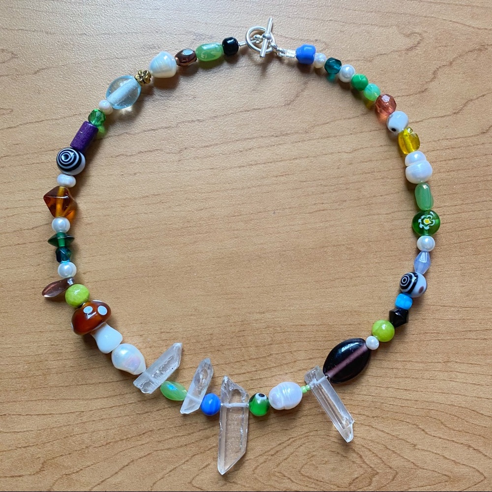 Mixed beaded choker necklace (cheaper on my depop)